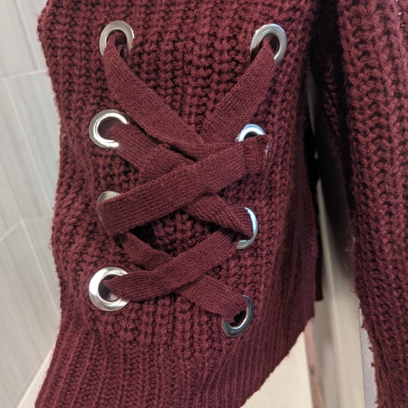 Burgundy Sweater - Picture 3 of 3